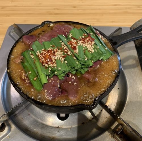 鉄板レバニラ
