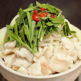 Motsu nabe *Photo shows 2 servings (orders start from 2 servings)