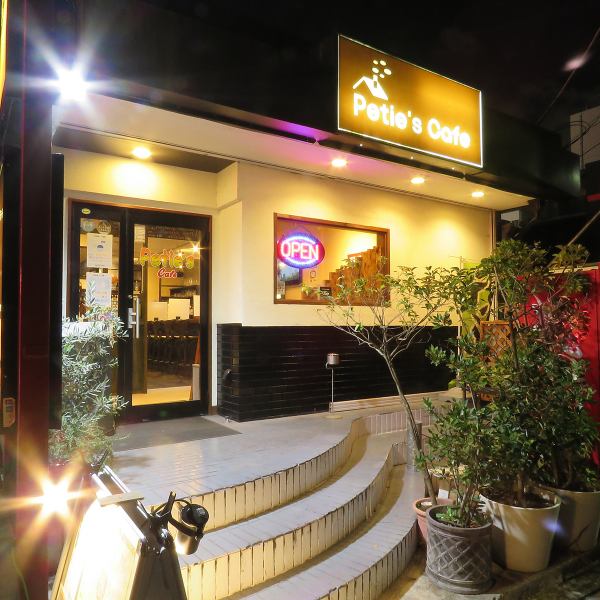 A restaurant located in a detached house in Minami Gyotoku★It is in a convenient location, a 3-minute walk from Minami Gyotoku Station, but in a calm location!The restaurant is spacious and has a good atmosphere, and can be used for wedding after-parties and private parties!♪♪