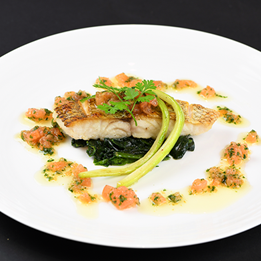 【ランチ】【魚料理】のメイン付ハーフブッフェ　大人＊13歳以上