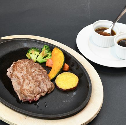【ランチ】【肉料理】のメイン付ハーフブッフェ 大人*13歳以上