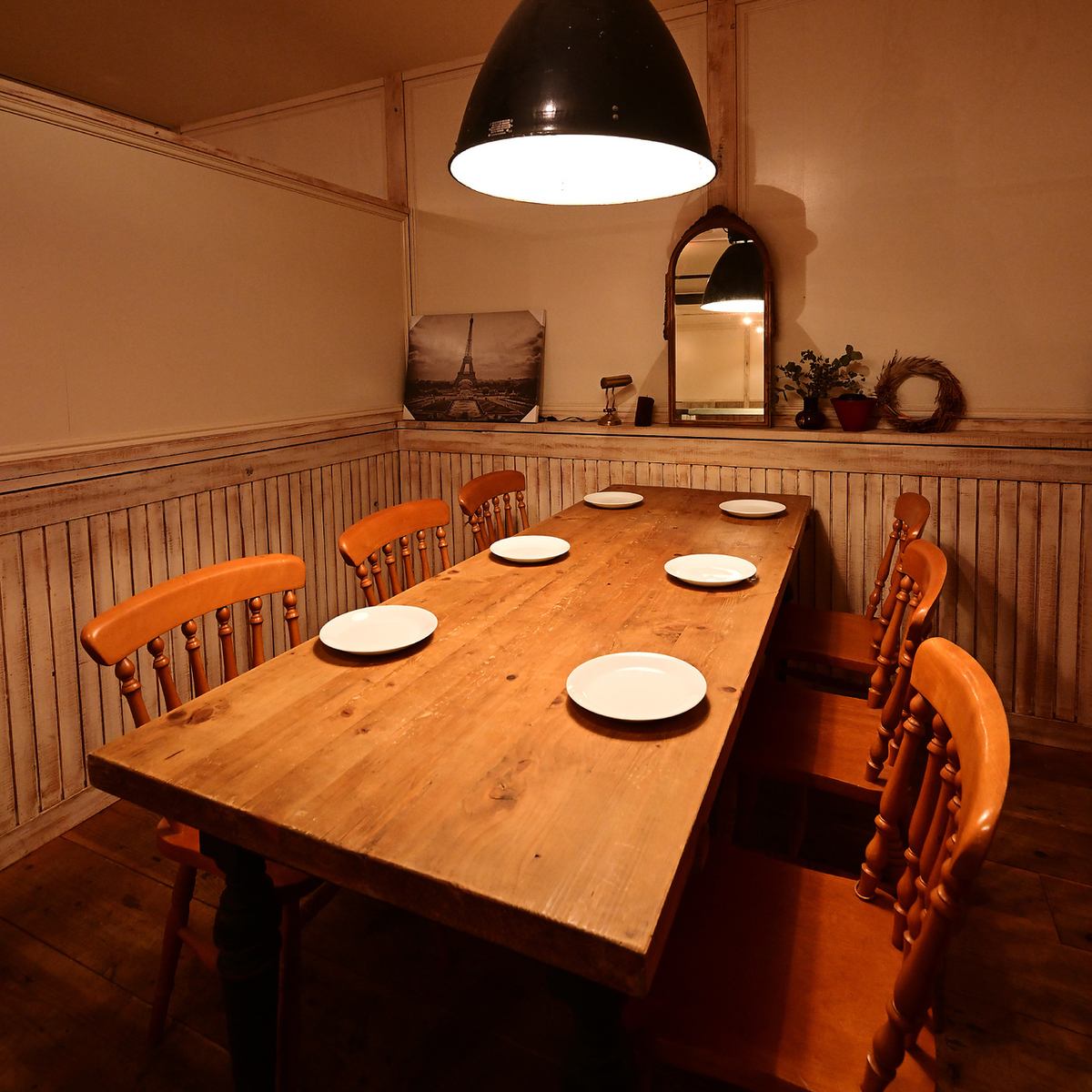 We have private rooms available for a small number of people!