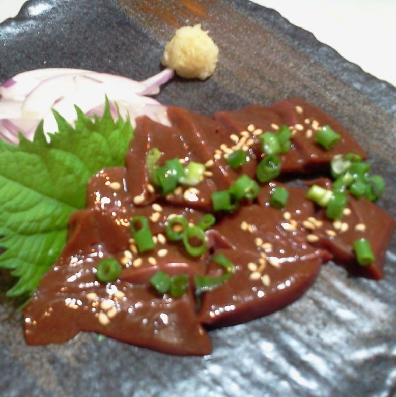 Liver sashimi / sashimi
