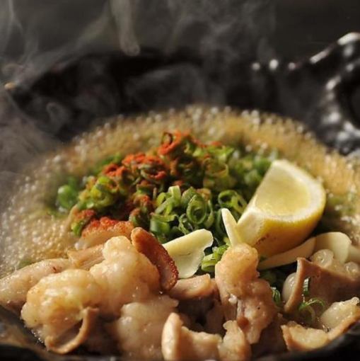 【期間限定！時間無制限飲み放題】鍋なし！名物もつ焼き、うる月鶏唐含む全9品5000円コース