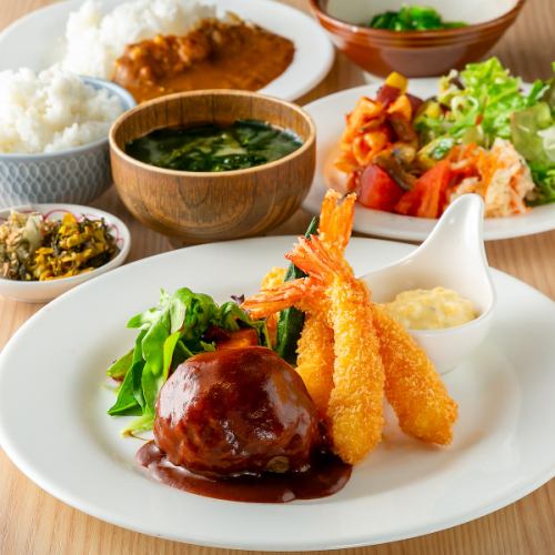 ≪ビストロハンバーグと選べるサブメイン定食≫大人のお子様ランチ