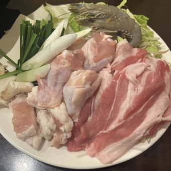 【要予約】「台湾式 辛くない石頭火鍋（スートーホーコー）」 1900円(税込) 〆の追加も可能◎　