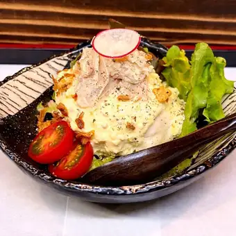 けむりのポテサラ～粒マスタードのタルタル～