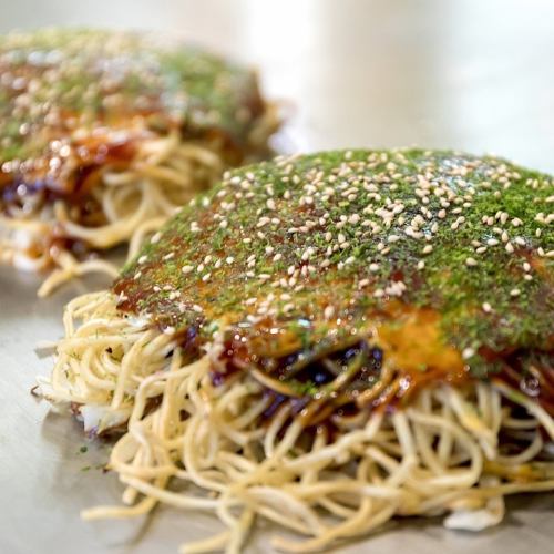 Enjoy a variety of okonomiyaki