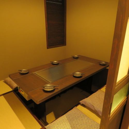 All seats are equipped with iron plates ☆ Completely digging private room