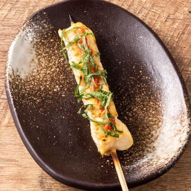 Chicken fillet skewers with plum and shiso