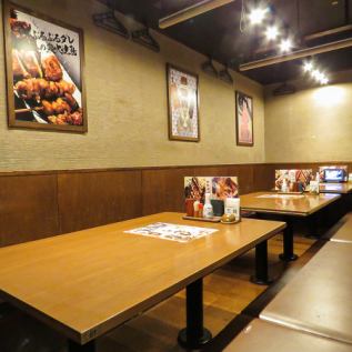 【掘りごたつ席16名席】接待やお顔合わせ、送別会や女子会、懇親会など各種ご宴会にうってつけのお席です！掘りごたつタイプのお席は、幅広いお客様に人気のお席です。足をのばしてゆっくりと語らいながらお過ごし下さい♪