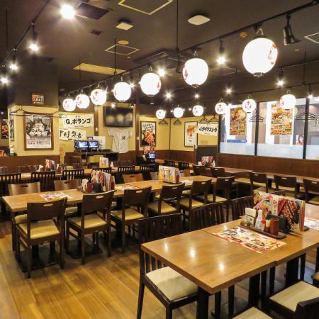 Reserve the entire table and floor space for 50 people or more! Reserve the entire store for 70 people or more! Now accepting reservations!