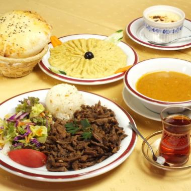 【トルコ料理デビュー】 ウスキュダルＡコース 全5品　3100 円(税込)