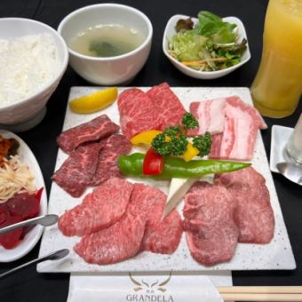 Reservation required! [Weekdays 17:00-17:30 only] Kuroge Wagyu beef top set