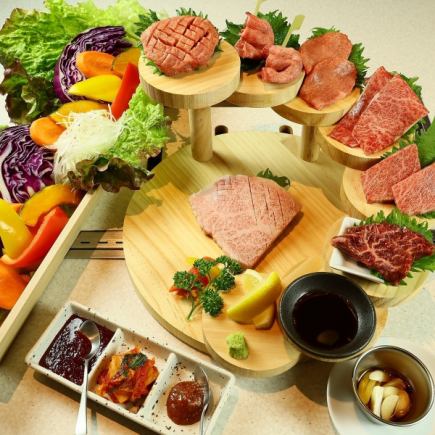 【ランチタイム限定】７種の彩り野菜付豪華お肉７段階段盛り
