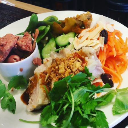 샐러리맨 응원 세트! 음료 무제한으로 아테 · 만두 · 소매 · 〆의라면