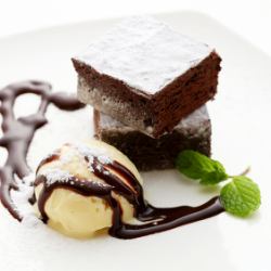 バニラアイス / 抹茶アイス / チョコアイス