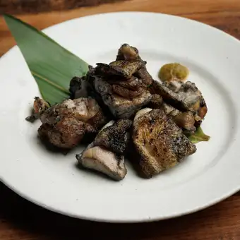 地鶏炭火焼き