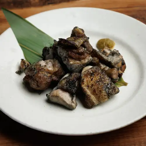 地鶏炭火焼き