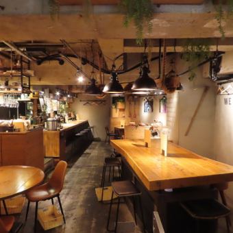 20名様～50名様でご利用可能です！今までにないオシャレな空間での貸切パーティーはいかがでしょうか。宴会、二次会など大人数パーティーに最適です。食べ飲み放題付きコースもご用意致しておりますので、大満足いただけること間違いなし！