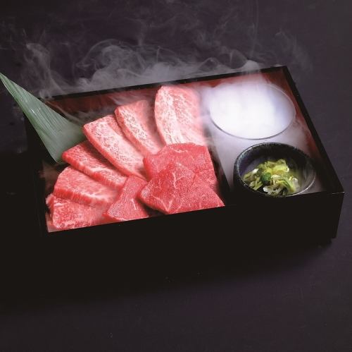 黒毛和牛霜降り食べ比べ盛