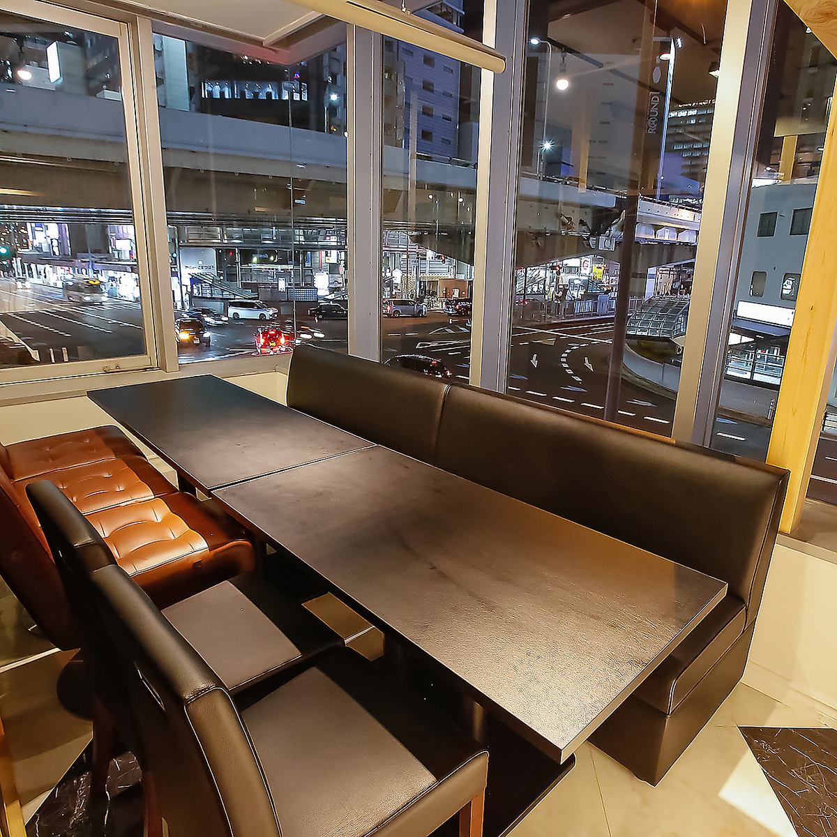 2名様~団体様席まで多彩な個室完備!!2時間食べ飲み放題2525円!