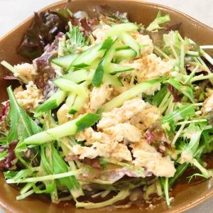 Sticky chicken salad