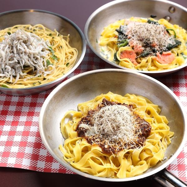 【◆こだわりの一品◆】最後の一滴まで美味い！濃厚チーズやトマトが絡む自慢のクラシックパスタ