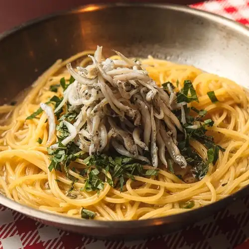 しらすと大葉のペペロンチーノ：スパゲッティーニ