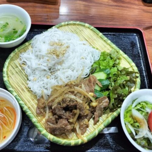 Popular Bun Bo Hue★