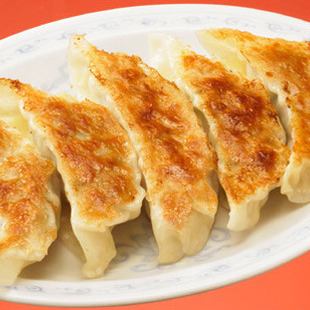 手作り焼き餃子