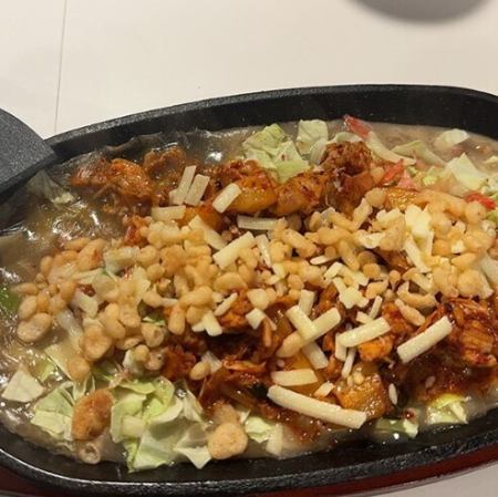 豚バラキムチもんじゃ (中)