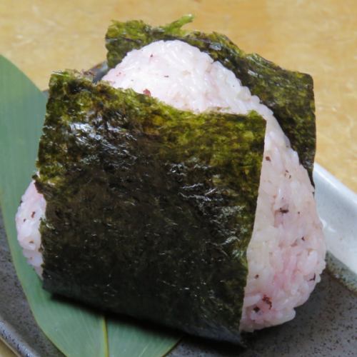 Onigiri (salmon/plum/mentai)