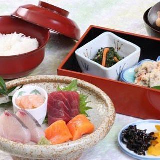 Today's sashimi set meal