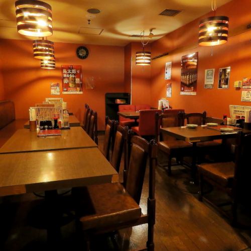 各種宴会に最適大小様々なテーブル個室完備！