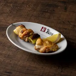 Yakitori (1 skewer) from a Western-style restaurant