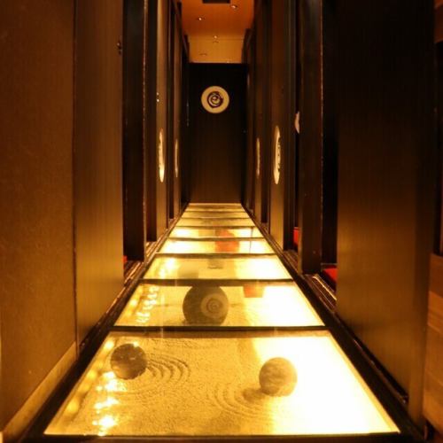 ◆ Private rooms can accommodate up to 20 people
