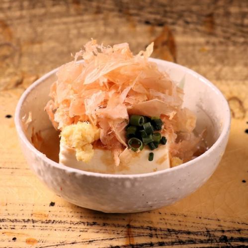 Cold tofu covered in grated yam and bonito flakes