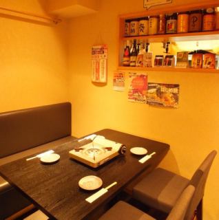 休閒宴會和酒會的桌子座位♪