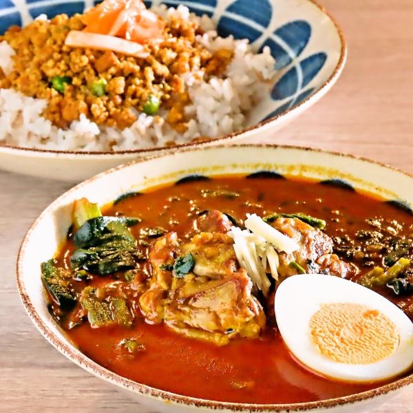 Our top recommendation!!! Gluten-free and butter-free♪ A healthy keema and spinach chicken set