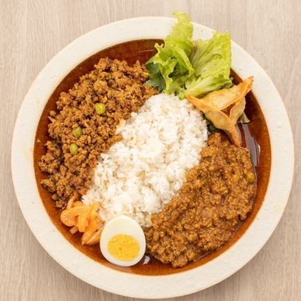 Reborn Special [Double Keema Curry Course] Our top recommendation! Comes with two types of keema curry ☆ 1,540 yen (tax included)