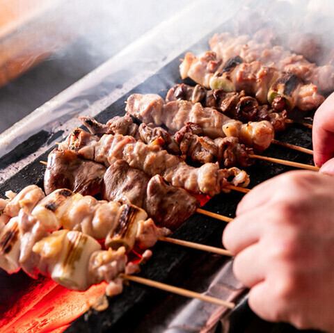 《東戸塚駅すぐ》こだわり炭火焼き鳥と厳選日本酒☆昼呑みコース・飲み放題有！貸切可