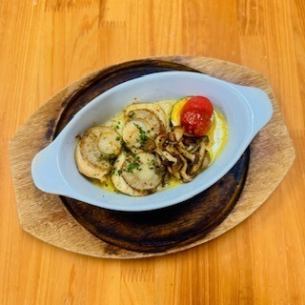 ホタテのガーリックバター焼き