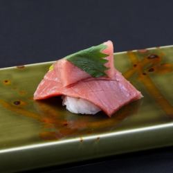 本まぐろ　重ねにぎり　一貫