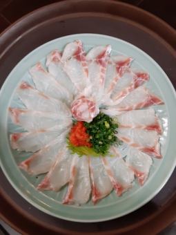 【鯛魚涮鍋套餐+90分鐘無限暢飲】鯛魚涮鍋、蘿蔔煮鯛魚、蒸蛋奶凍等 6,200日元