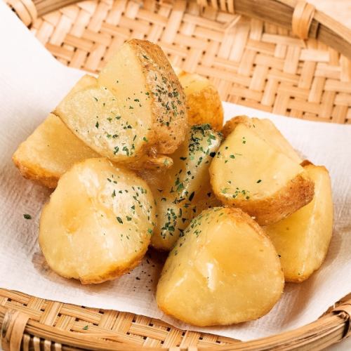 北海道産馬鈴薯のじゃがバター ～特製バターソース～