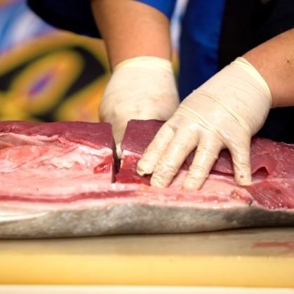 最高品質の本マグロを自社で厳選し鮮度抜群の本マグロをお客様へ