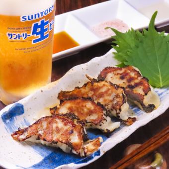 餃子　(1人前4ヶ)