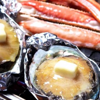 【アワビと焼き蟹と蟹刺身＋40品目食べ放題コース】豪華食材が勢揃い！記念日やデート、接待に◎
