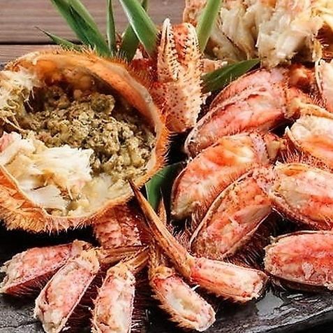 Enjoy snow crab and king crab to your heart's content!